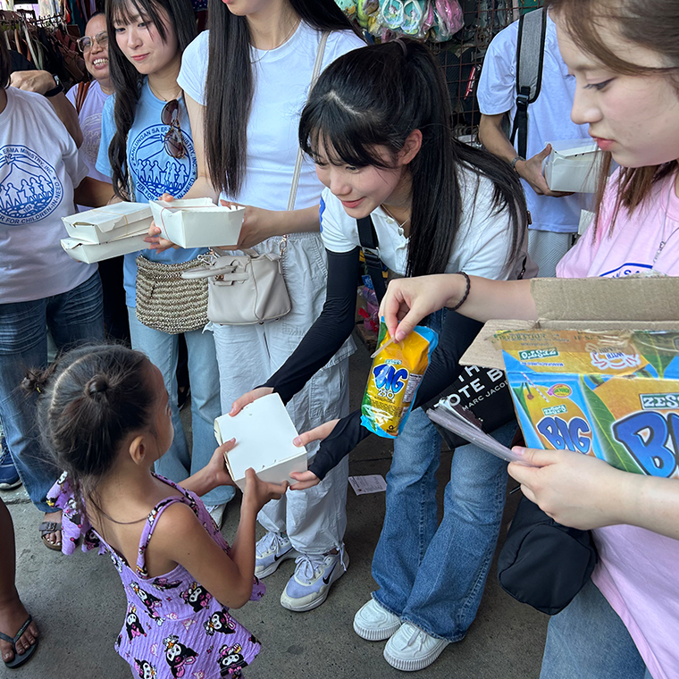 ストリートチルドレン支援