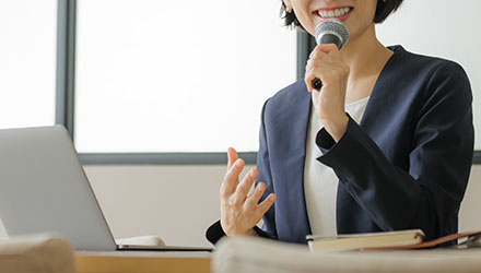岡山の貸会議室｜岡山駅徒歩圏で会議・研修にちょうどいい会場｜ヒカリホールディングス